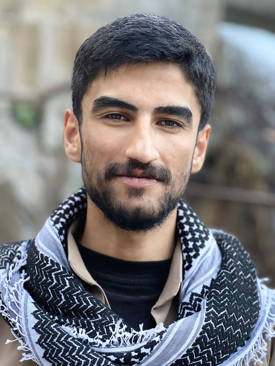 پێم جوان بوو 
کام وێنەی خۆتان لاتان جوانە کۆتی کەن