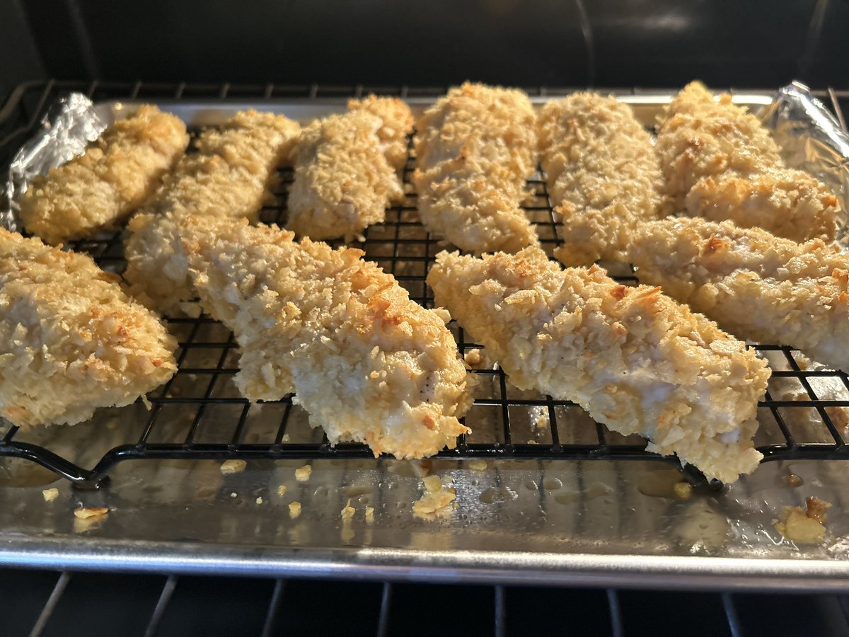 Jason Plotkin (@jasonplotkin) on Twitter photo Thank you <a href="/UtzSnacks/">Utz Snacks</a> for the Grandma Kettle Style crust for tonight’s chicken tender dinner. Mmmmmmm, good. Thank you <a href="/UtzSnacks/">Utz Snacks</a> for the Grandma Kettle Style crust for tonight’s chicken tender dinner. Mmmmmmm, good.
