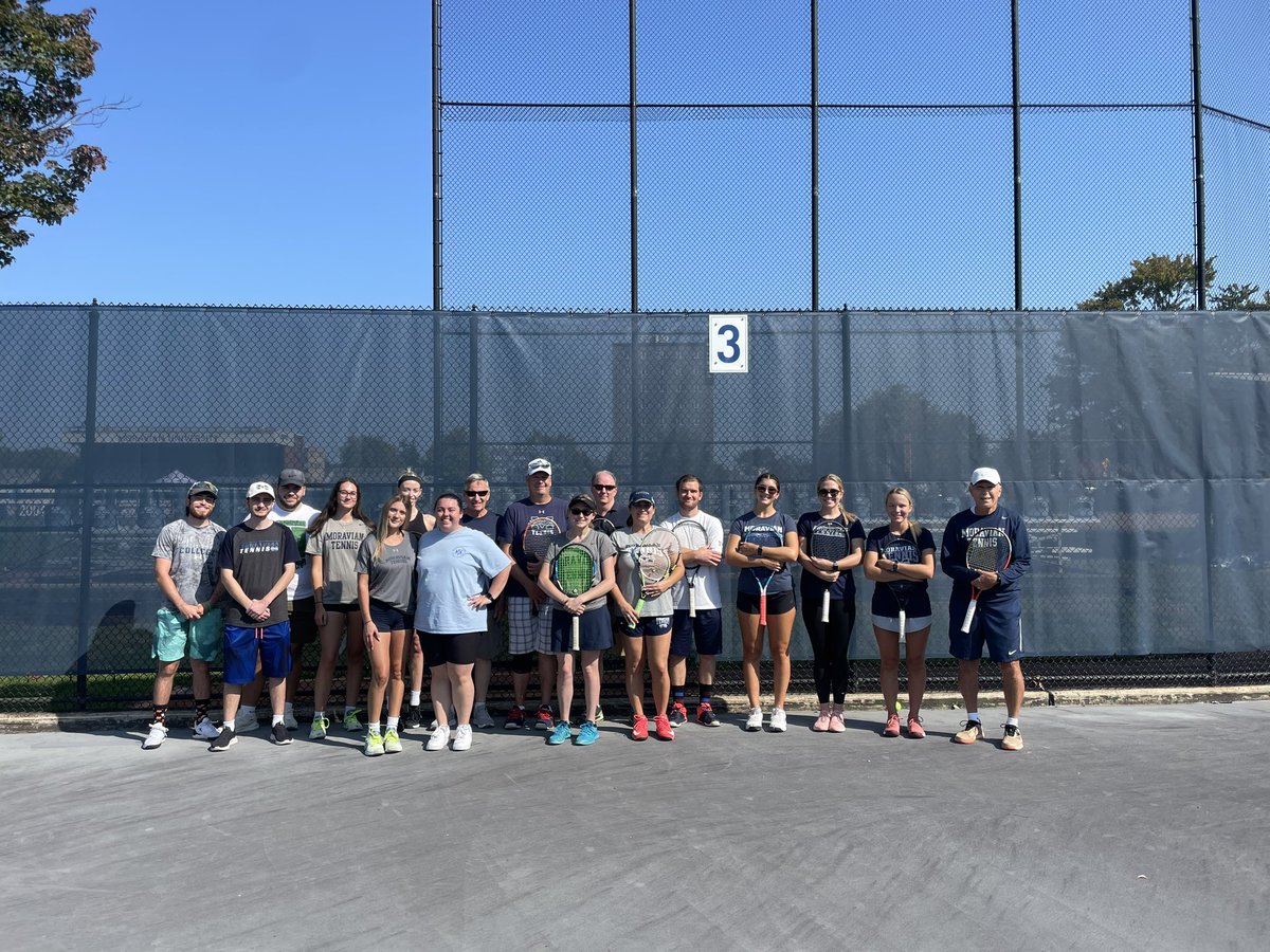 MoravianTennis's tweet photo. We had a fantastic alumni event filled with tennis and great conversations. A big thank you to all the former players, coaches, and parents who attended, and to our student-athletes for participating and engaging with our Alumni. #onceahoundalwaysahound https://t.co/n8MONQJxXf