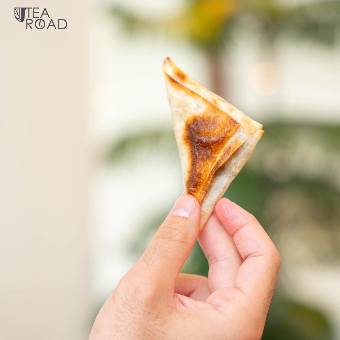 من عشاق سمبوسة الجبن او الدجاج او  اللحم؟