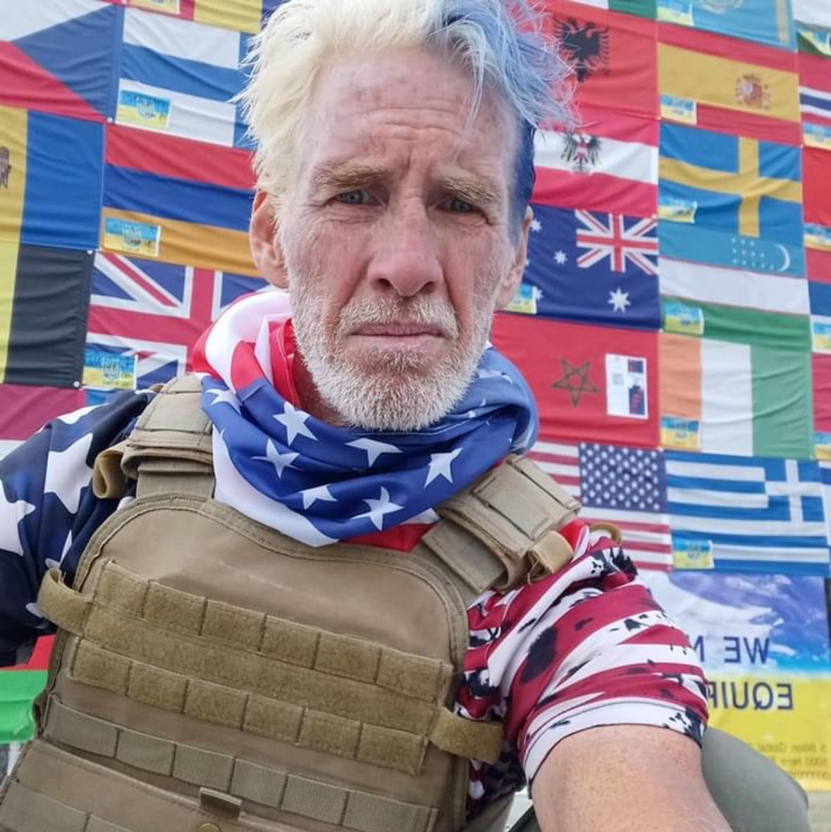 kylenabecker's tweet photo. BREAKING.🚨

Alleged Trump golf course attacker has been identified as Ryan Routh. 

The suspect was found hiding in the bushes, armed with an AK-47 equipped with a scope, carrying two backpacks, and wearing a GoPro, according to law enforcement sources.

Secret Service agents, who were one hole ahead of Trump, noticed the suspect while scoping out the area. 

When shots rang out, agents swiftly tackled Trump to the ground for his safety. According to the Secret Service, the agents fired four shots at the suspect.

The FBI is now investigating the case as an "attempted assassination," marking the second such attempt on Trump in the past two months.