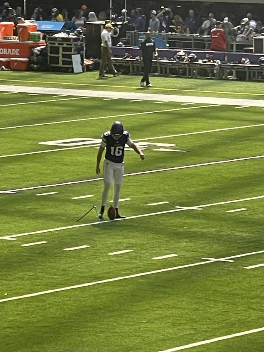 Still can’t believe I got to see Will Reichard in person today
