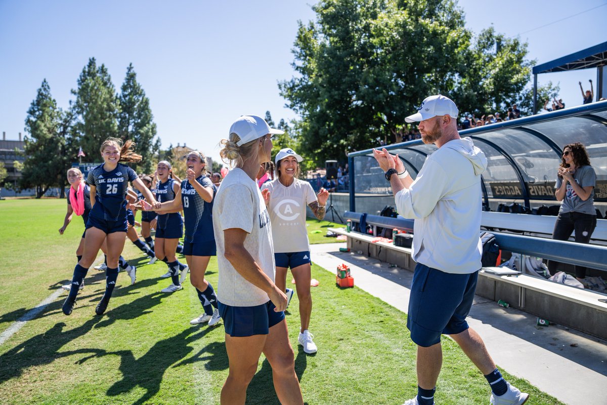 ucdaviswsoc's tweet photo. Underdog mentality.

#GoAgs https://t.co/QuuqUVTxgK