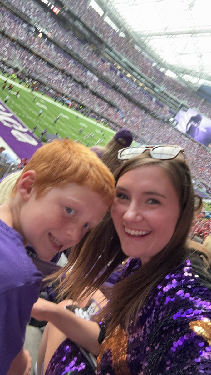 That whole game had us smiling ear to ear, dancing our butts off, half the time I had hulk arms and was carrying this guy because we were that jacked. 

And this is a good life. 💜