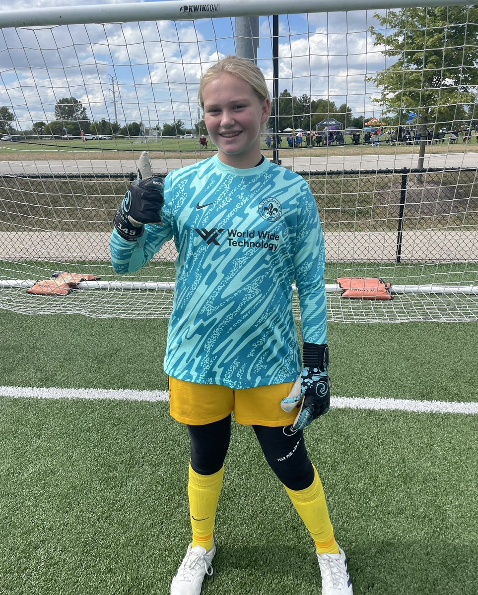 A few of the @<a href="/SLSGSoccerClub/">Scott Gallagher Soccer Club</a> GKs who I came across as <a href="/TheECNL/">The ECNL</a> visited STL! It was definitely a 👍🏼 weekend! 🧤⚽️🧤