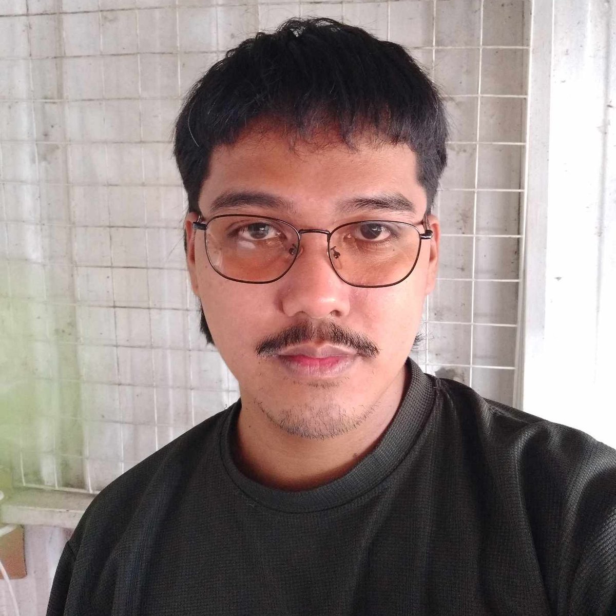 PaperTer's tweet photo. #NewProfilePic https://t.co/ExPKwOLipf