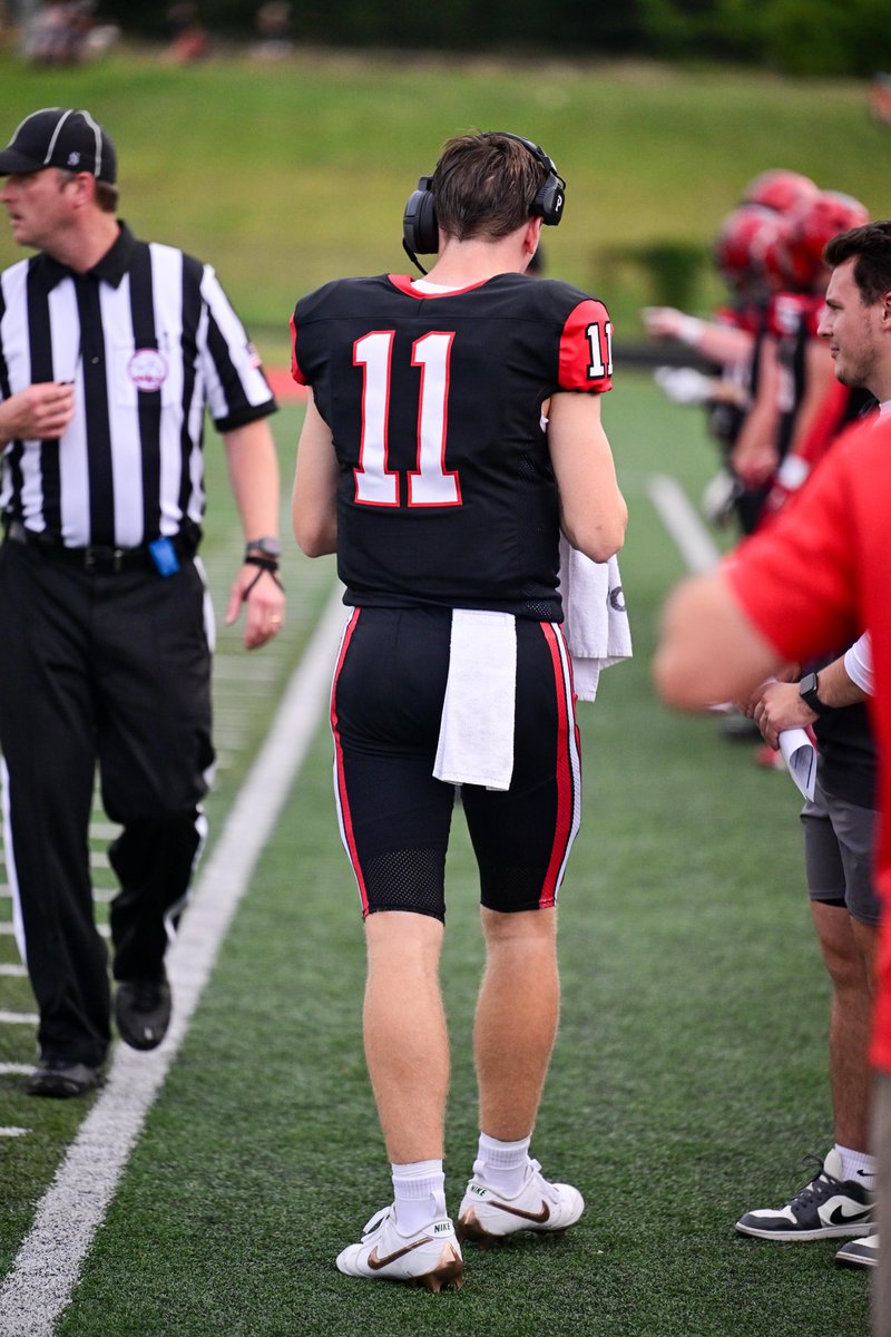 Week 3 Highlights
30-0 win vs Gaylord
7/12 170 yds, 3TDs
50 yds rushing

Through 3 weeks- 3-0 (136-0) 
18/31 301 passing yds, 230 rushing yds
10 passing TDs, 1 rushing TD

hudl.com/v/2Q80wq