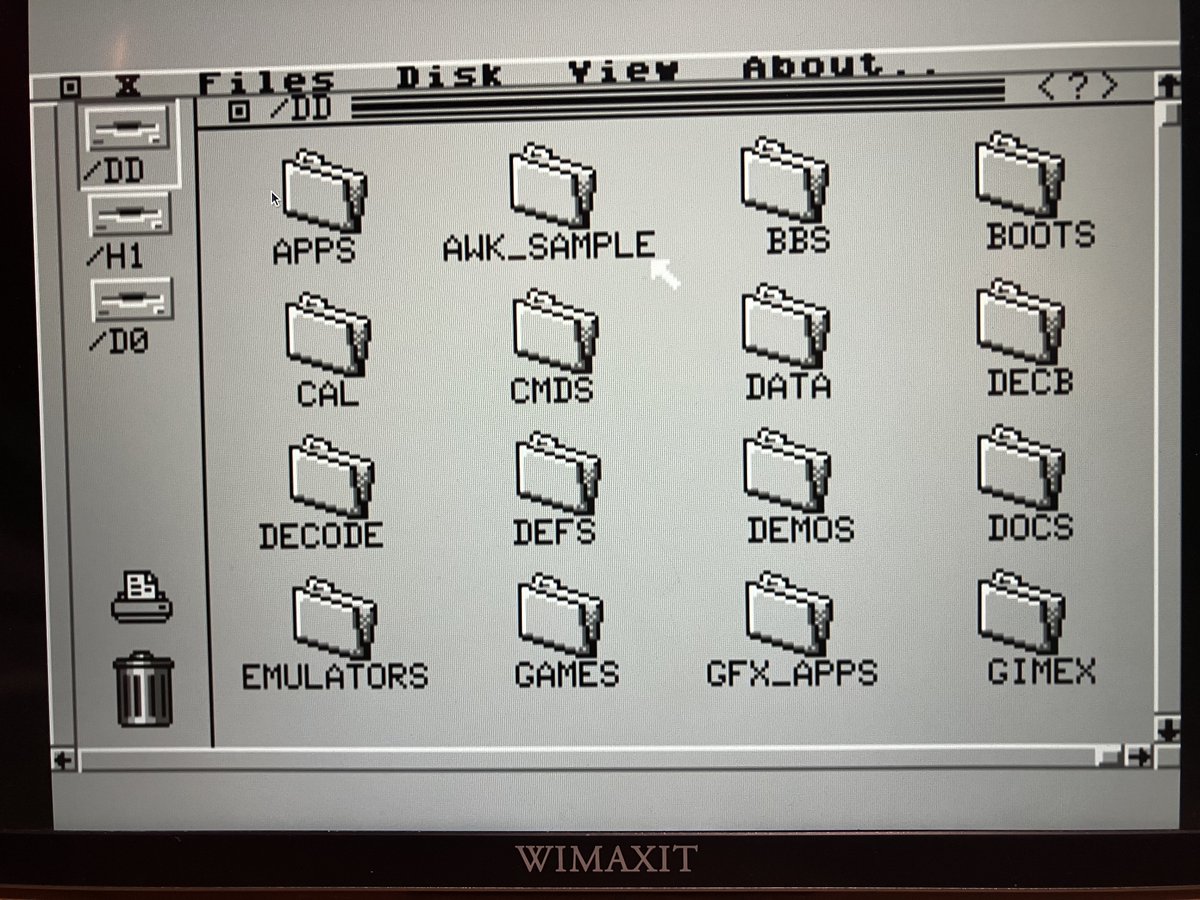 WiFiSheep's tweet photo. Trying to put together a #septTANDY video looking at #cocopi for #raspberryPi and this..... #8bit #NitrOS9 and its #GSHELL GUI point &amp; click interface #tandy #radioshack #coco #colorcomputer https://t.co/j8zTmILMcw
