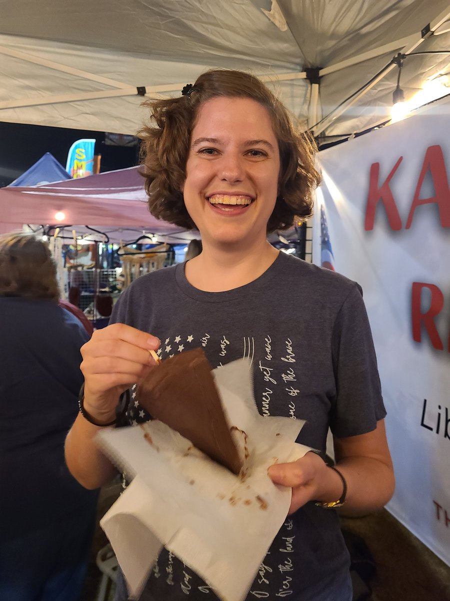 SarahV_OK's tweet image. It was a busy week at our local county fair offering info &amp;amp; Trump gear and encouraging people to write notes to OK J6er Ben Burlew.  Very encouraging how many already knew #J6wasaninsidejob.  #gettingthewordout #notesforben #ok4j6 @APR_Foundation @OKPrayinPatriot