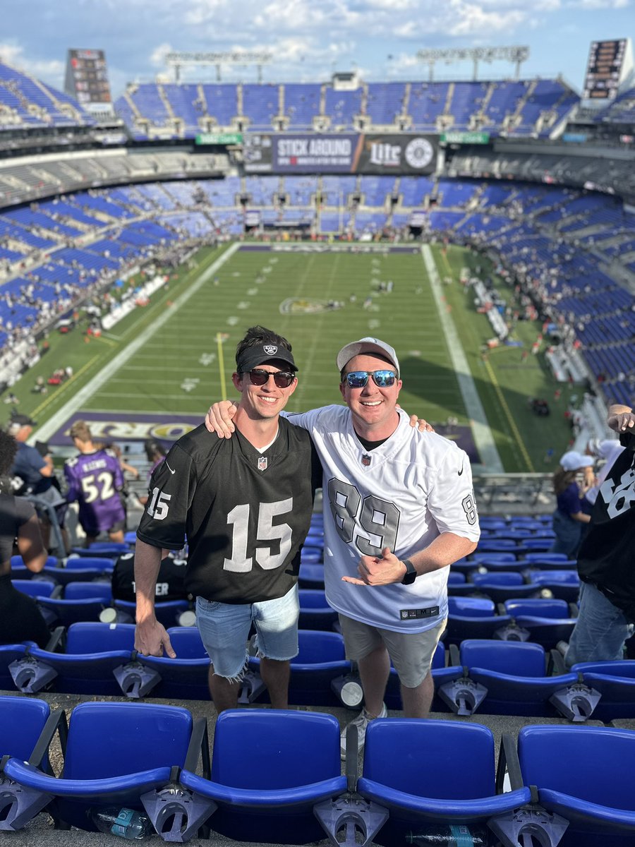 ben_paddock's tweet photo. Business trip in Baltimore #EatGreedy https://t.co/UqNHz3080h