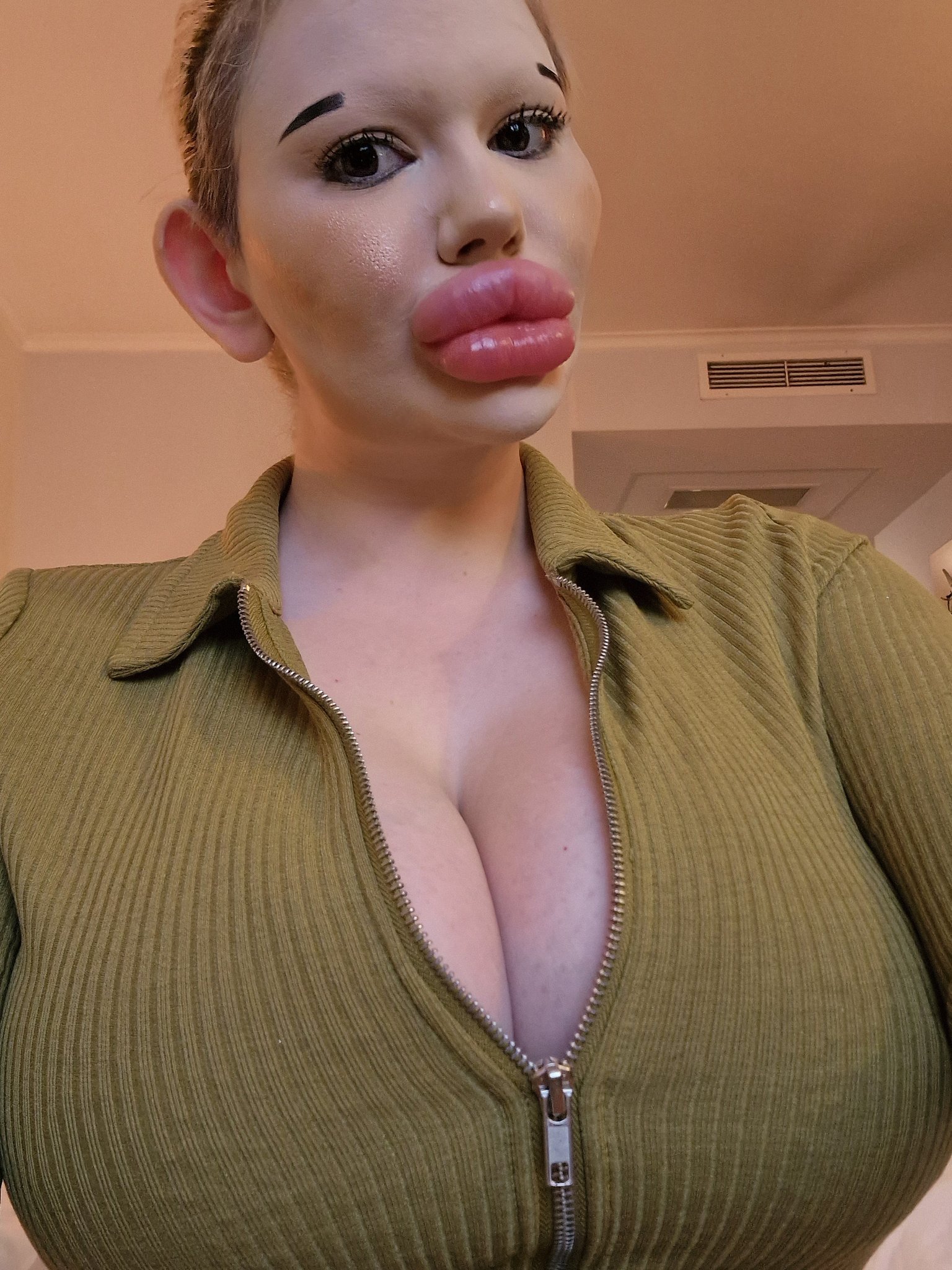 Andrea Ivanova on X: Subscribe to my onlyfans account to see me 💋 :  t.co0zxIxsyjlG 💦 Full BG and SOLO 💦 Special requests 🍆 Porn 🍌  Toys and gadgets 🍆 Exclusive pictures