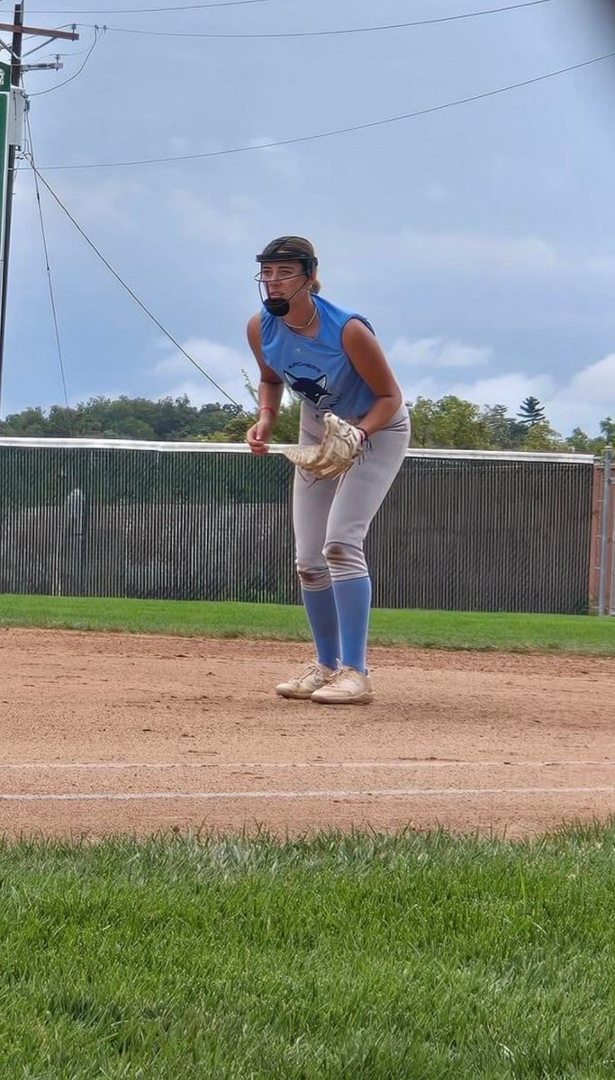 Missouri Bombers 18u Gold Veselske/Roth tweet media