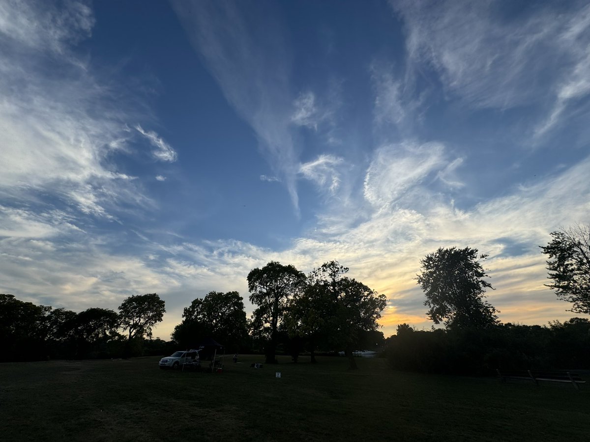 kenny_labbe's tweet photo. That’s a WRAP! #RelayCX #BikeCHI
Beautiful sunset reminds me every time of our Creator!!!
@xxxracing @ChiCrossCup https://t.co/uE9e3qAhmY