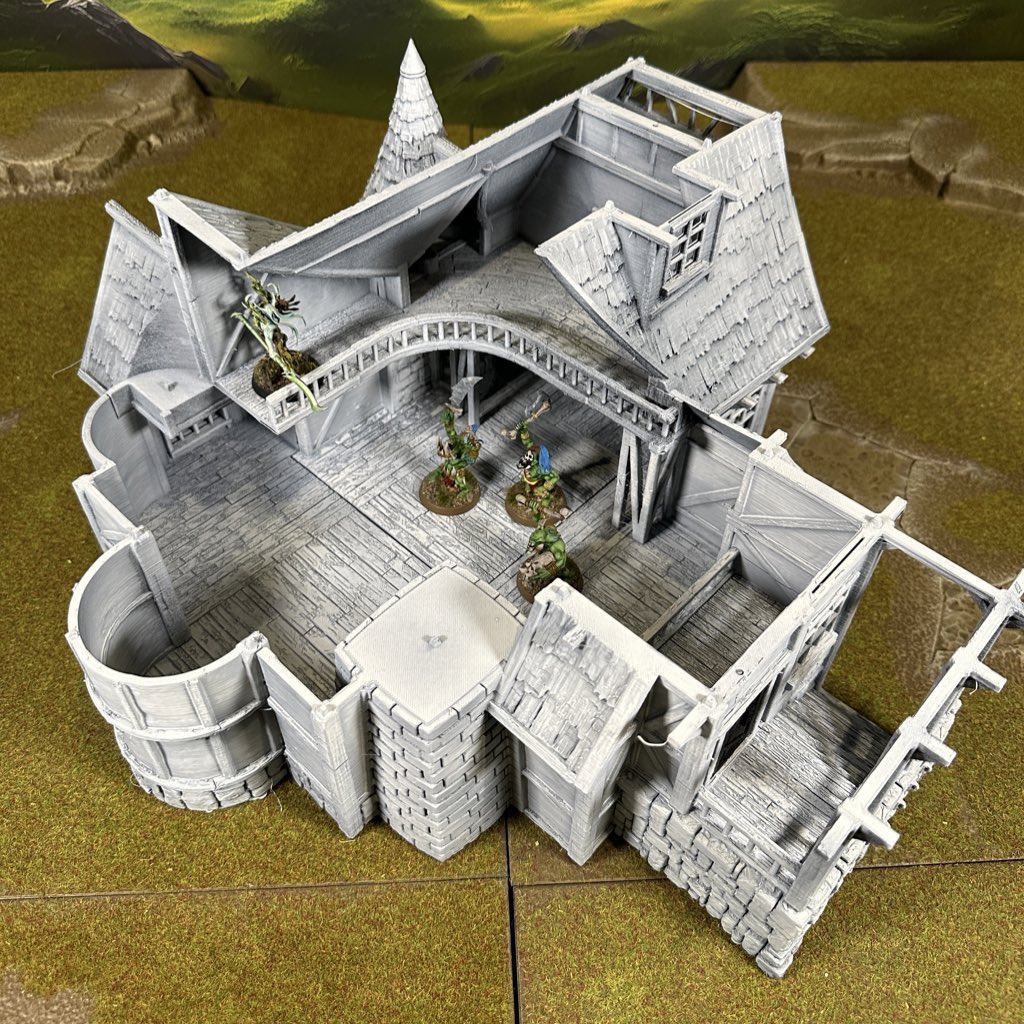 terrainaform's tweet photo. @Sixdiceskills Nice work! Is that one print, or in sections? Here’s my second largest building, the Tavern. https://t.co/inrTy5JkvR
