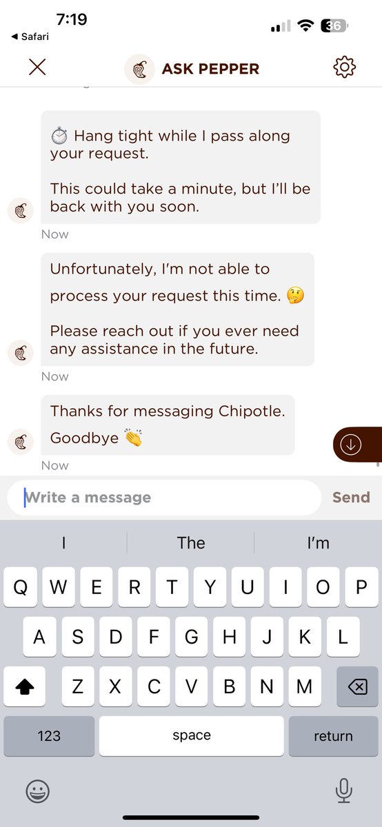 Hey <a href="/ChipotleTweets/">Chipotle</a> your AI is beyond pathetic. Pickup order set for 7p. Wasn’t ready until 715p. No chips so lose that money too. You guys are a joke. Just auto cycles out and tells your customer to get over it.