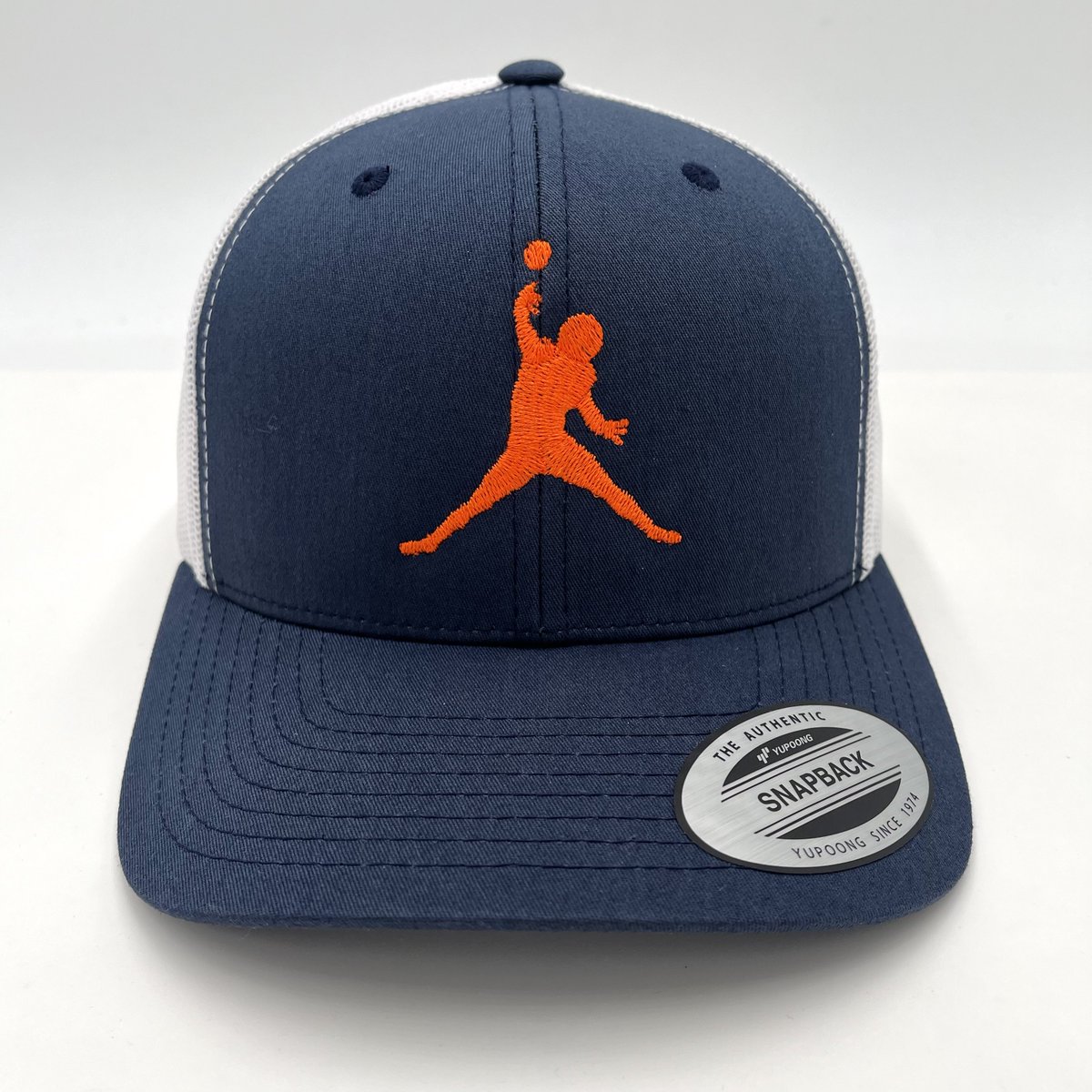 OBVIOUS SHIRTS® (@obvious_shirts) on Twitter photo 🚨FREE STUFF🚨
Giving away our Air Caleb Hat to 5 people who correctly predict the winner and the score of tonight’s Bears game.
Retweet and follow <a href="/obvious_shirts/">OBVIOUS SHIRTS®</a> to enter. Any prediction after kickoff will not count. #DaBears #BearDown 🚨FREE STUFF🚨
Giving away our Air Caleb Hat to 5 people who correctly predict the winner and the score of tonight’s Bears game.
Retweet and follow <a href="/obvious_shirts/">OBVIOUS SHIRTS®</a> to enter. Any prediction after kickoff will not count. #DaBears #BearDown