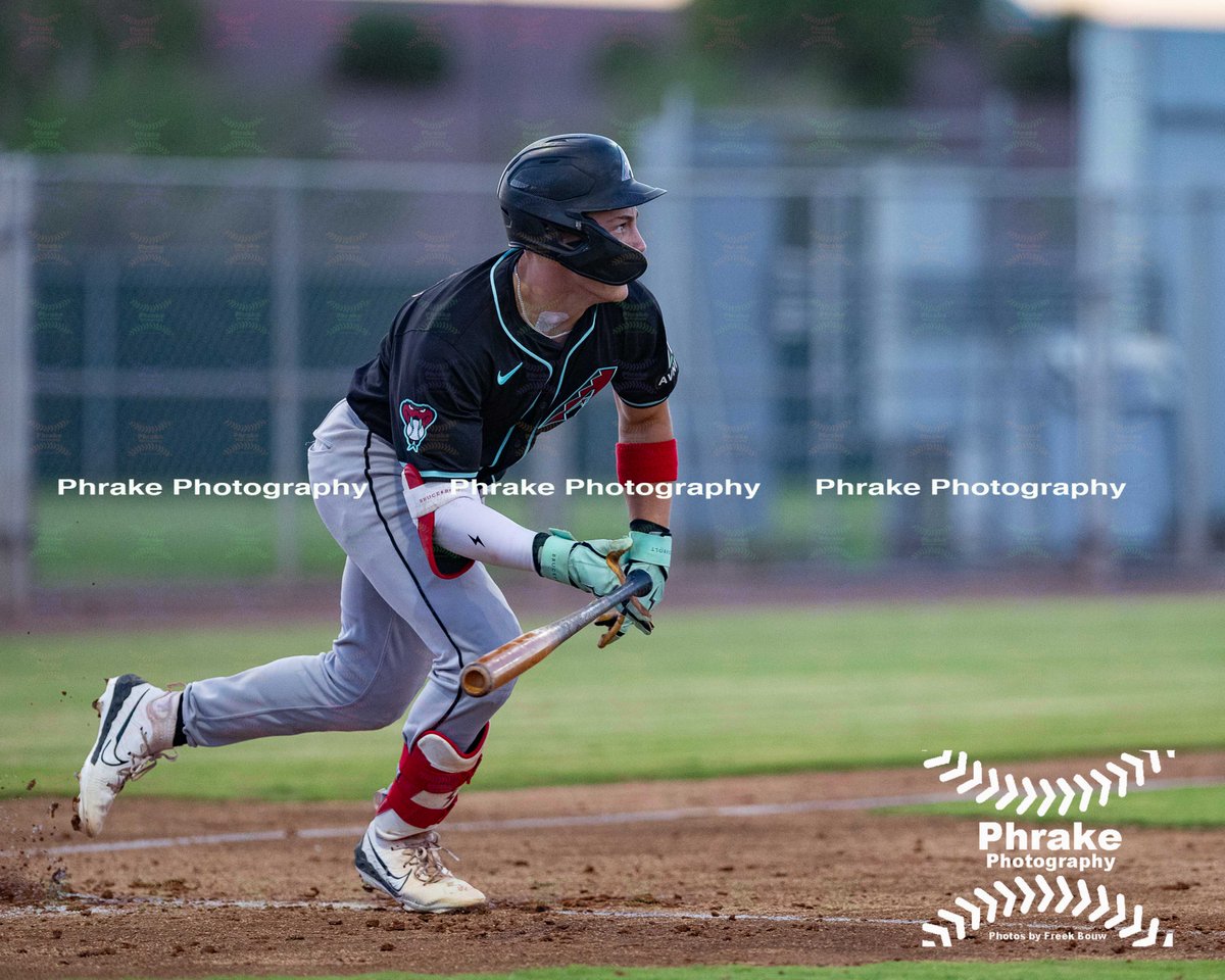 phrakephoto's tweet photo. Slade Caldwell (3) LF Dbacks 2024 1st rnd @slade_caldwell @blazerhardball #mlbdraft2024 #mlbdraft24 #mlbdraft
@Dbacks
#dbacks #RattleOn #losdbacks #diamondbacks #arizonaborn
#dbacksmilb
#azdiamondbacks @FarmDbacks @GoldyHappens
@DbacksStatsInfo @PHNX_Dbacks https://t.co/qschc8bLbL