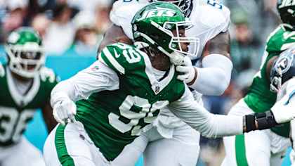 DWC_1985's tweet image. Will McDonald IV with 3 #SACKS today?!?!?

Wow.