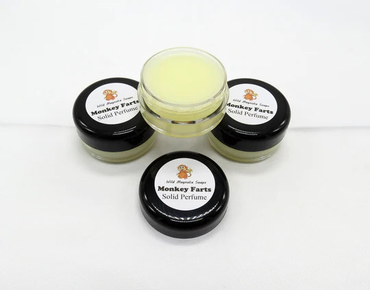 WldMagnoliaSoap's tweet photo. 20% Off - Monkey Farts Solid Perfume - top notes of fresh bananas and juicy grapefruit, middle notes of kiwi, juicy bubblegum, and strawberries; and a hint of vanilla as a base note. #monkeyfarts #solidperfume #perfumesale
https://t.co/iPnDjcSHie https://t.co/DrfSgoAB7O