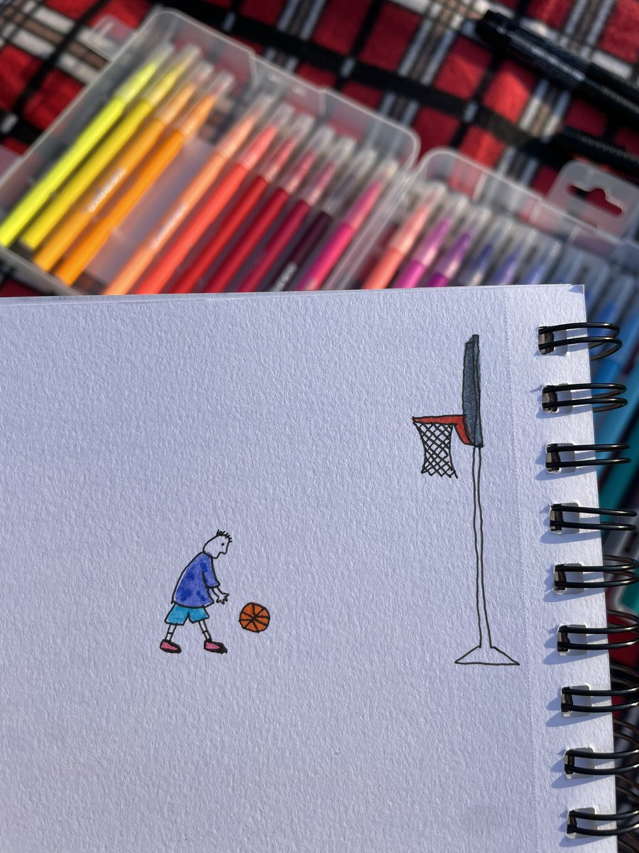 chunkadesk's tweet photo. Yesterday I saw Adam Sandler playing basketball so I decided to draw it https://t.co/kwM9lHJoct