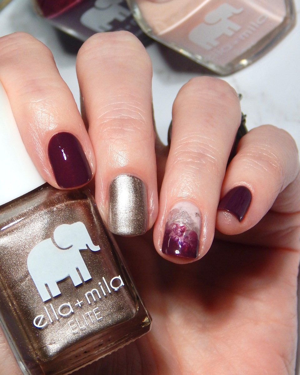 ellamila's tweet image. Pick your fav fall mani: 1, 2, or 3? 🍂 

chezdaye

#ellamila #fallnails #fallmani #fallnailinspo