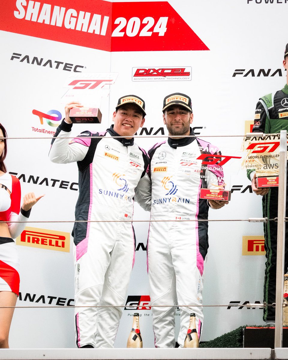 Double podium in Shanghai and new lap record. Great weekend with my friend, Qi.