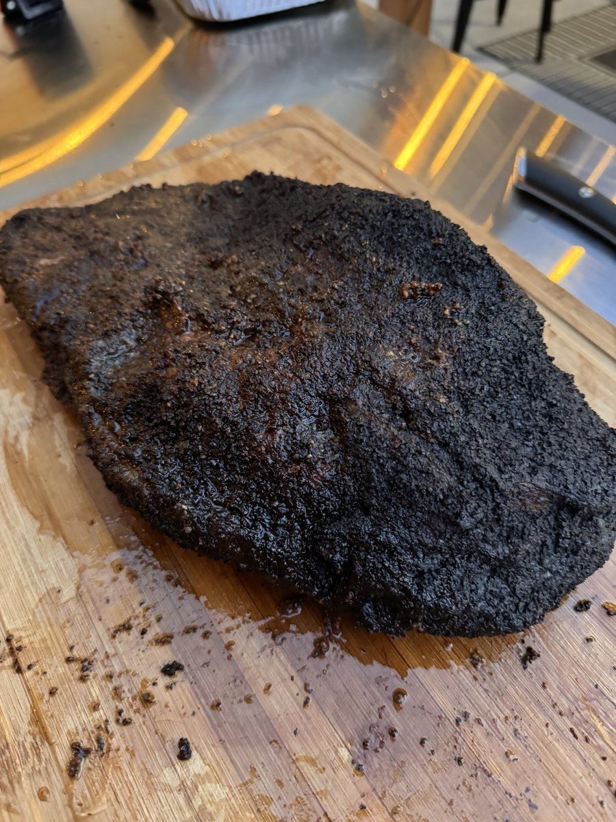 Jledge91's tweet image. Just in time for kickoff