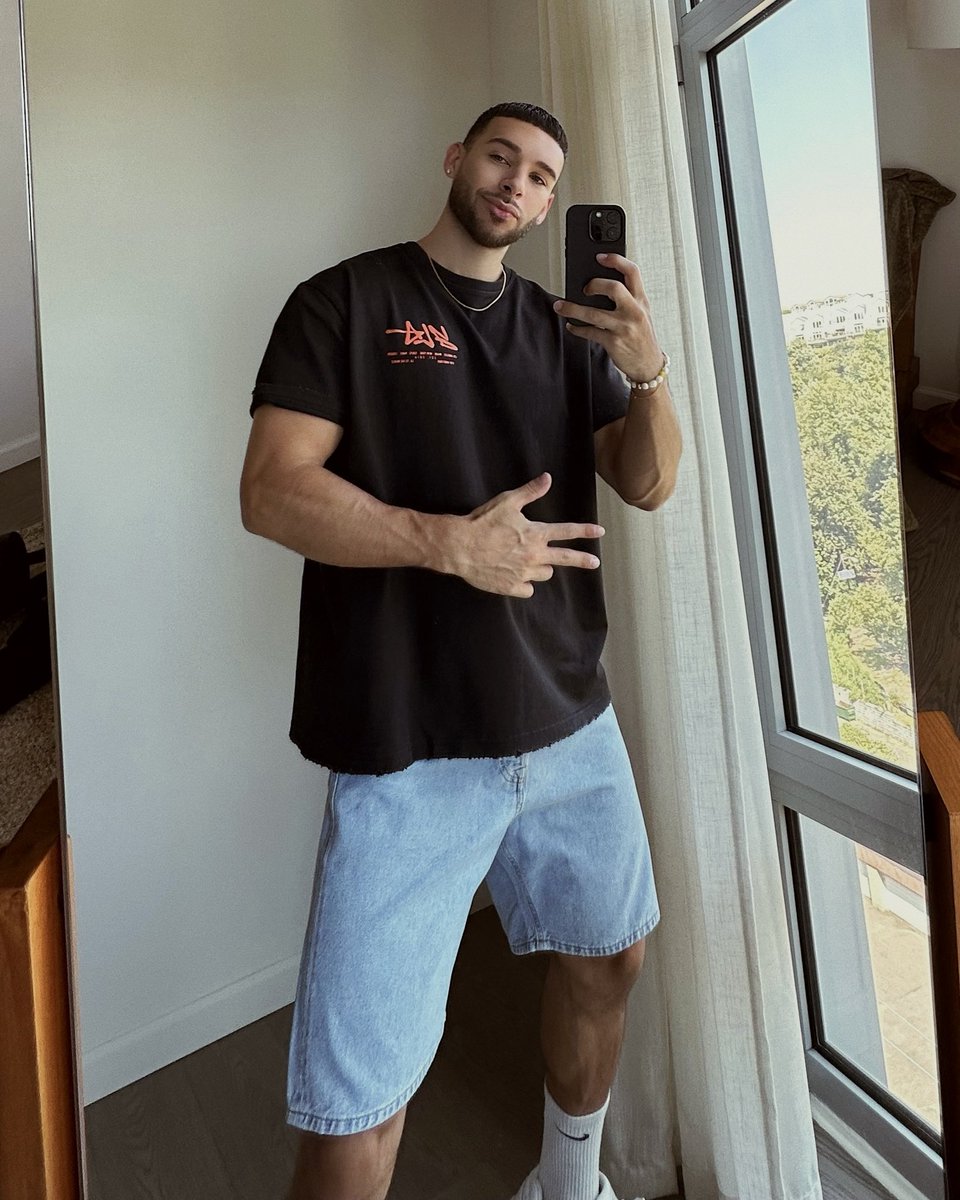 ✌🏼✨