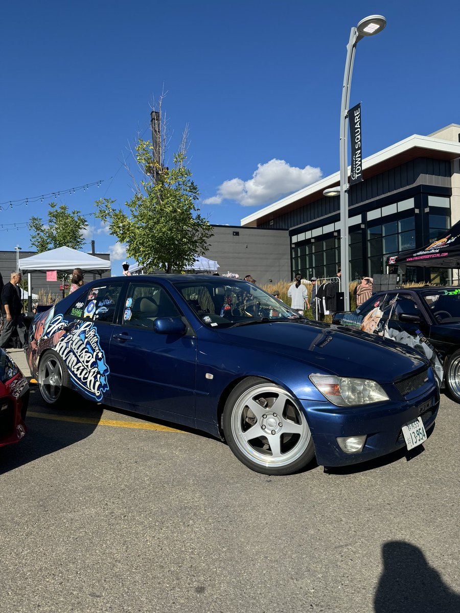 Suisei_Altezza's tweet photo. Final night of #Asiafest. Suitezza & Ham Sap Lou car are both back; we brought out more cars and more kuyas & leng jais 🇵🇭🇭🇰 https://t.co/tFosU6YwHn