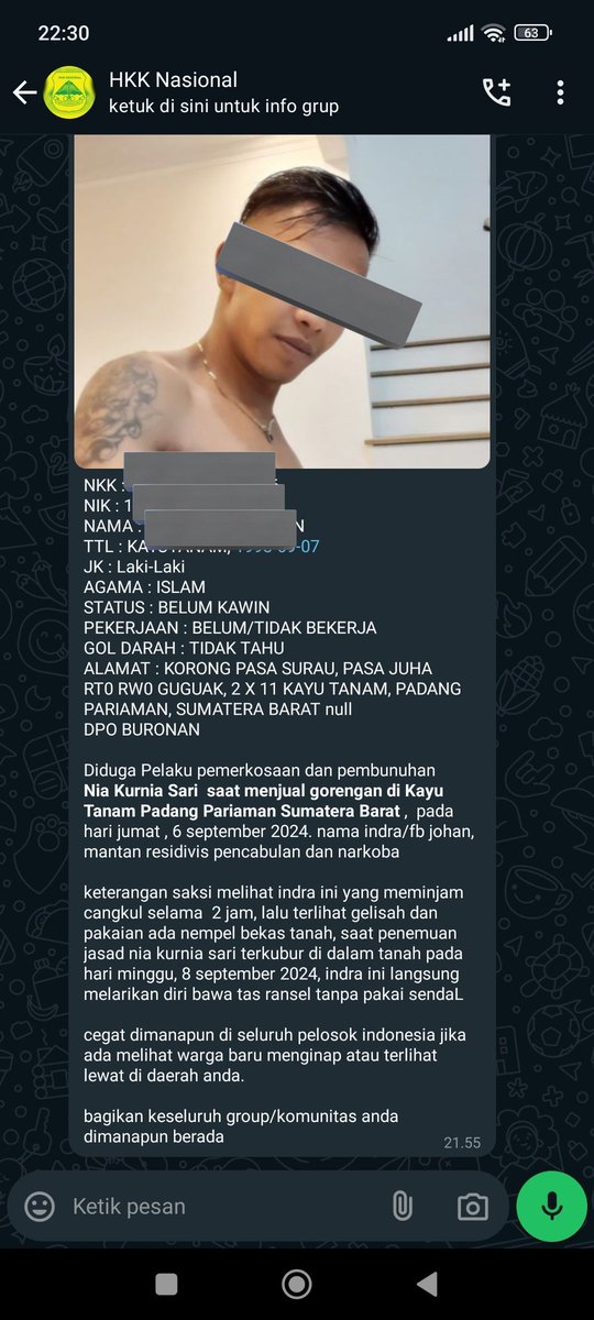 Heraloebss's tweet photo. Breaking News: Polisi Tetapkan IS Jadi Tersangka Pembunuhan Nia Kurnia Sari Gadis Penjual Gorengan

⚠️Disclaimer Info TribunNews.

■Kasat Reskrim Polres Padang Pariaman, Iptu AA Reggy: "Berdasarkan fakta, barang bukti, dan keterangan saksi, kami telah menetapkan tersangka dalam kasus ini dengan inisial IS"

■Kabid Humas Polda Sumbar Kombes Pol Dwi Sulistyawan :  "pelaku lebih menguasai Medan diduga warga sekitar, Hal itu yang membuat pelaku kerap berhasil melarikan diri saat polisi mengendus persembunyiannya, Jadi saat kita sampai di lokasi, diduga pelaku ini langsung melarikan diri. Makanya kita masih memburu pelaku,"