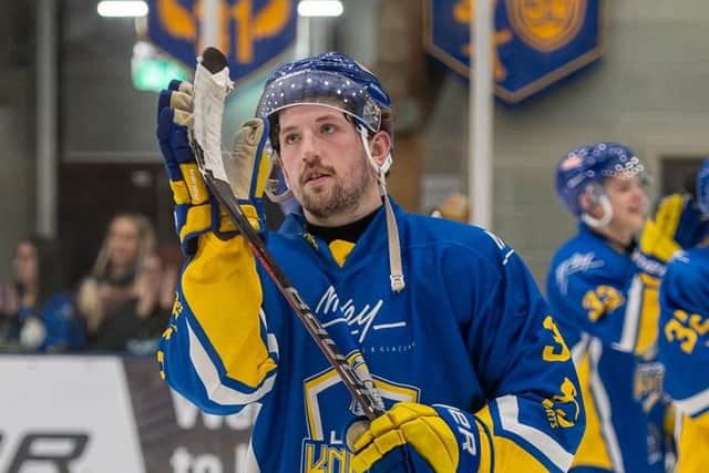 Nobody could slow Matthew Barron down today as he had a hat-trick in the Leeds Knights 7-3 victory against the MK Lightning of the NIHL🇬🇧.

Barron is back for a second season with the Knights and was a key piece in their championship run last year.

#NIHL #NovaScotia #Barron