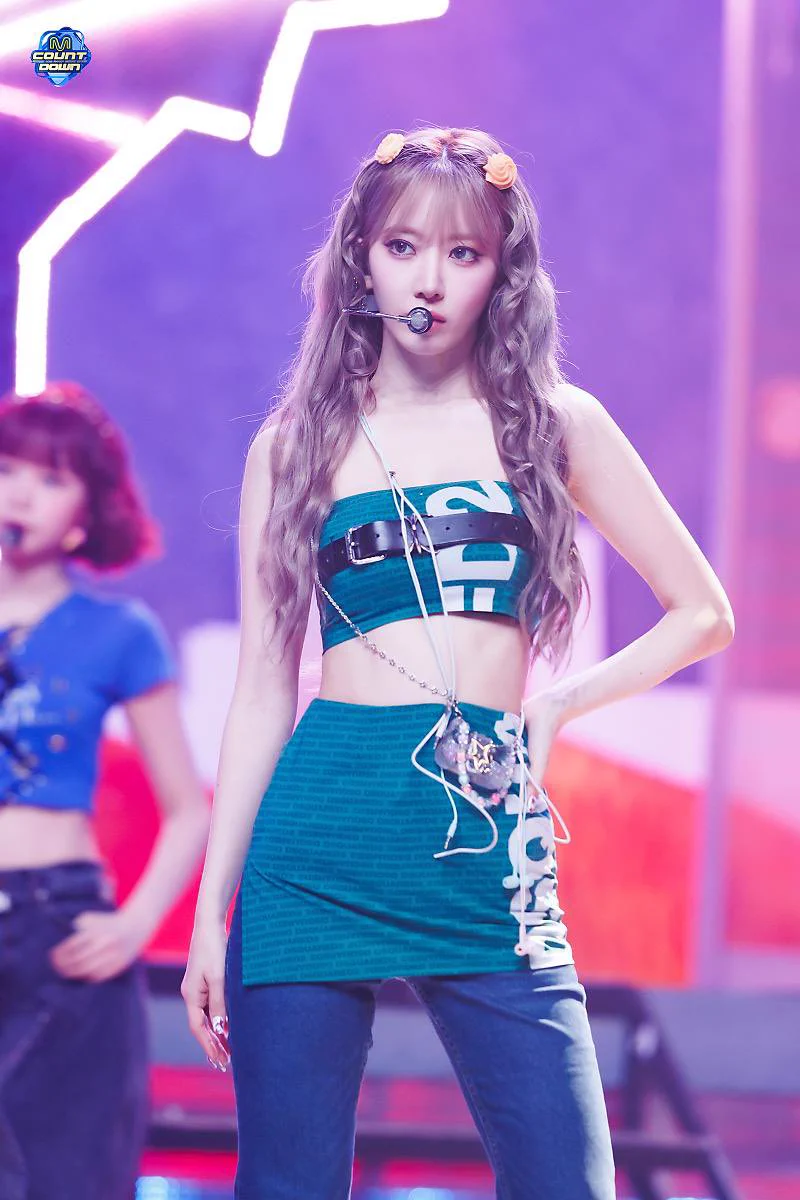 LE SSERAFIM SAKURA 르세라핌 사쿠라στο X: 