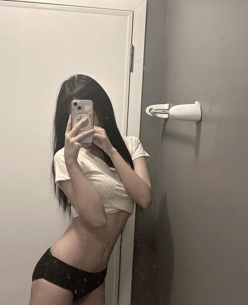 我就問
來做愛ㄇ https://t.co/k7TwcswGah