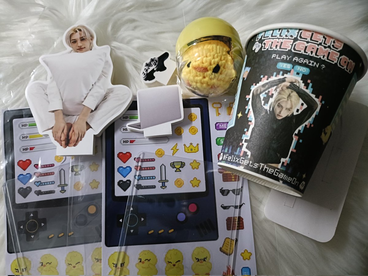 KT_1802's tweet photo. 🐥 Giveaway #FelixGetsTheGameOn 🐥
ขอบคุณมากๆที่มาแลกกอว.กันนะคะ บางคนก็เดินมาให้เลยขอบคุณมากจิงๆ 🥹 จะรักษาและดูแลใช้งานเป็นอย่างดีค่ะ https://t.co/LDv4XxIYzb