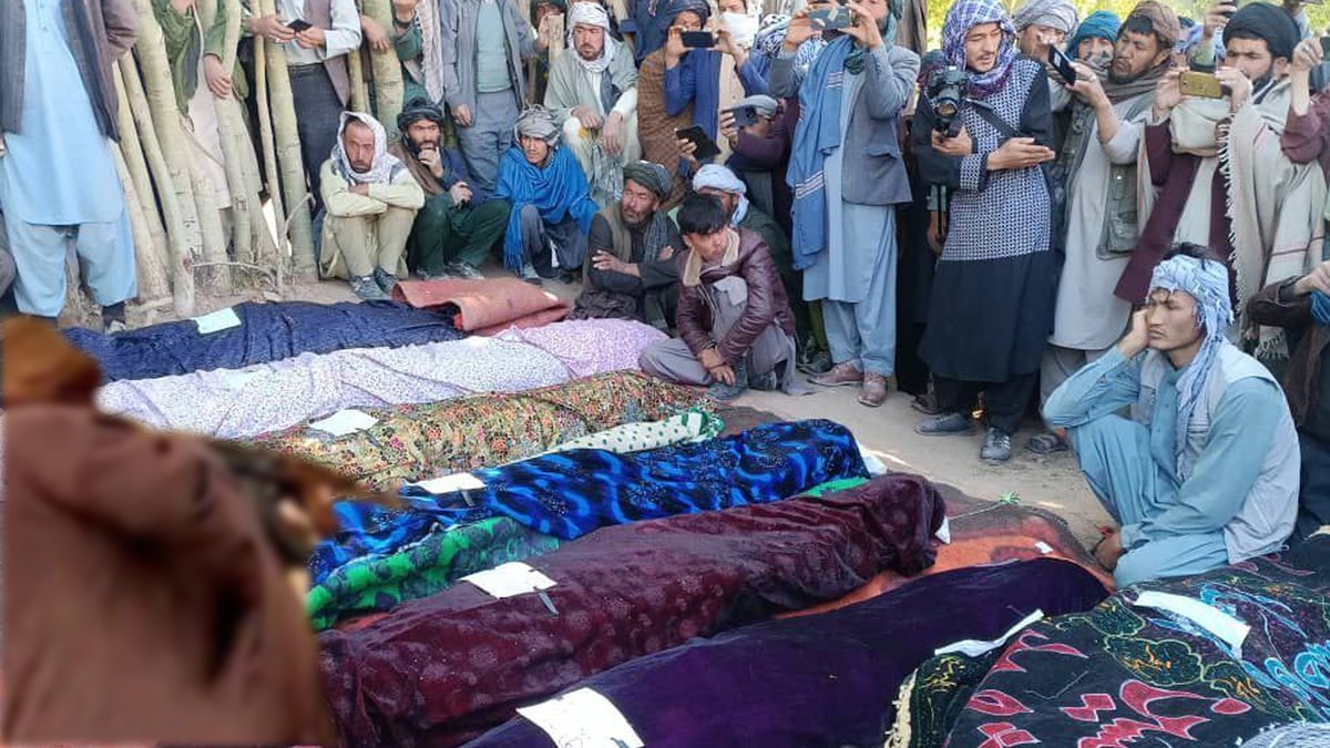 قتل عام و نسل کشی هزاره ها هنوز هم جریان دارد.  
دایکندی 
#StopHazaraGenocide‌‌