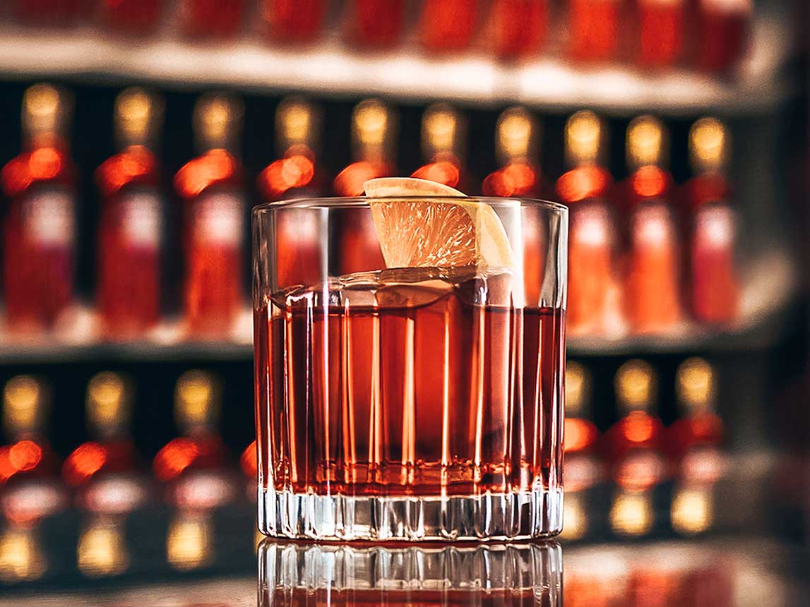 Start van het nieuwe academiejaar (Heel veel succes aan alle studenten!!!), maar ook de start van de jaarlijkse #Negroniweek. Bestel deze iconische Italiaanse cocktail in je favoriete bar of restaurant en steun op die manier lokale goede doelen.