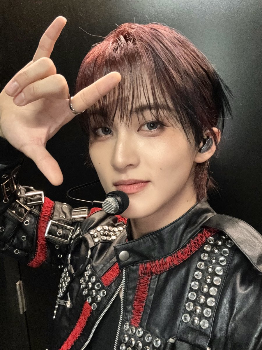 Ieemarkees's tweet photo. MARK 💬 https://t.co/YHrengRNeJ