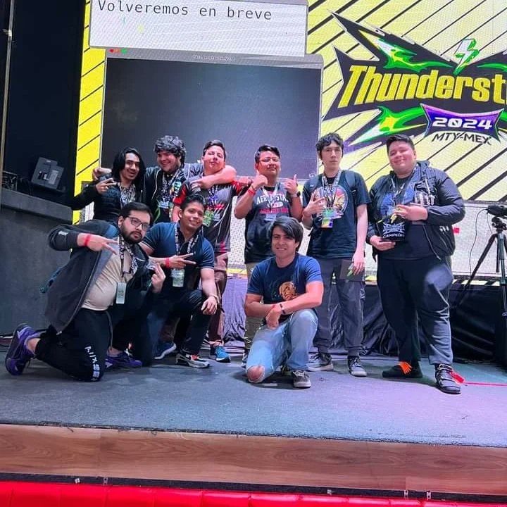 Segundo lugar en thunderstruck en Dbfz,contento con el resultado porque lo di todo de mi, tuve la oportunidad de convivir con la raza que no habia visto hace tiempo,agradecido con toda la bandita que me dio su apoyo en especial a todos los carnales de smash bros melee,Gracias!!