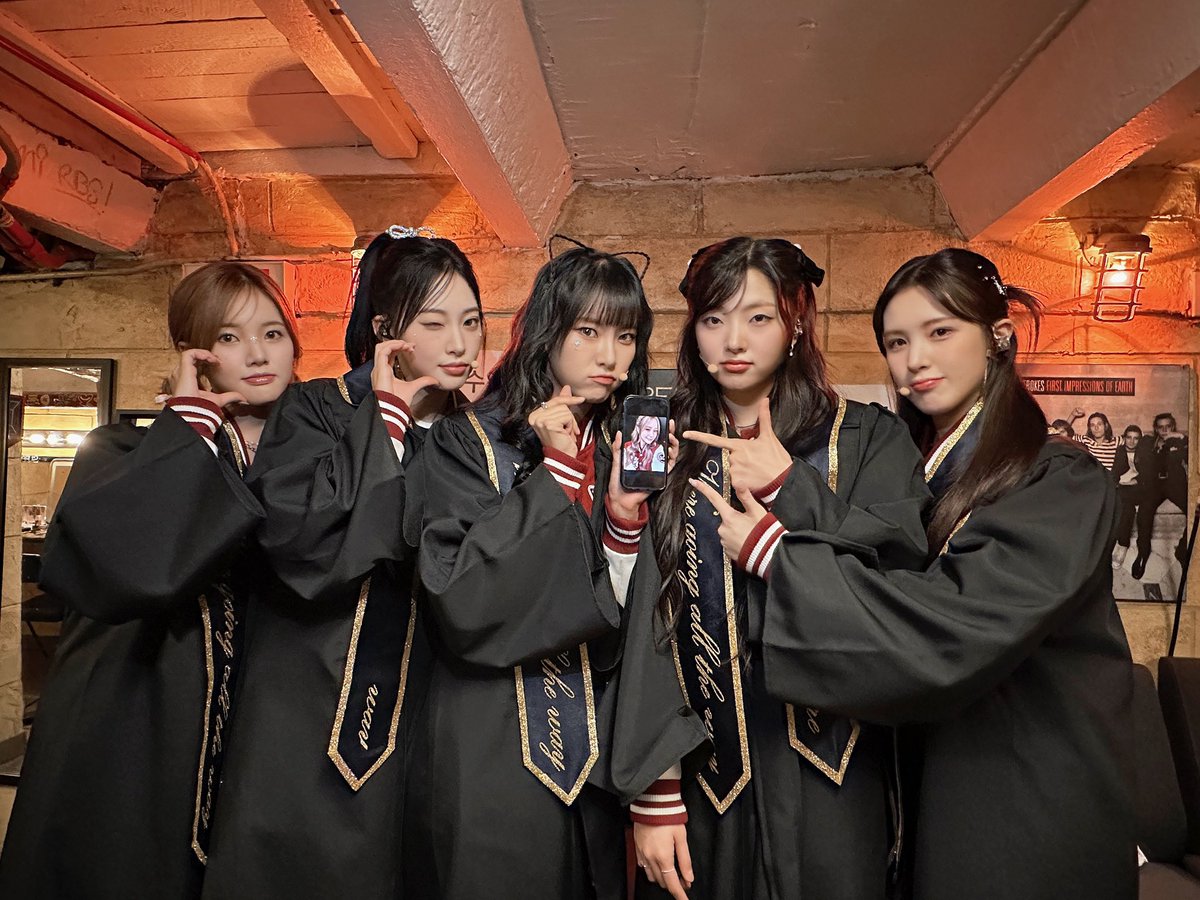 _Weeekly's tweet photo. 2024 Weeekly Grand America Tour 
<WU (Weeekly University)> In TORONTO

데일리들의 응원으로 오늘 공연도 멋지게 끝났습니다~👏👏
짠이의 몫까지 함께해 주셔서 감사해요💜💛💚
끝을 향해 달려가는 미주투어 끝까지 함께 부탁드리며, 
DALLAS로 함께 떠나볼까요?

#위클리 #Weeekly
#WU #Weeekly_University
#WeeeklyGrandAmericaTour