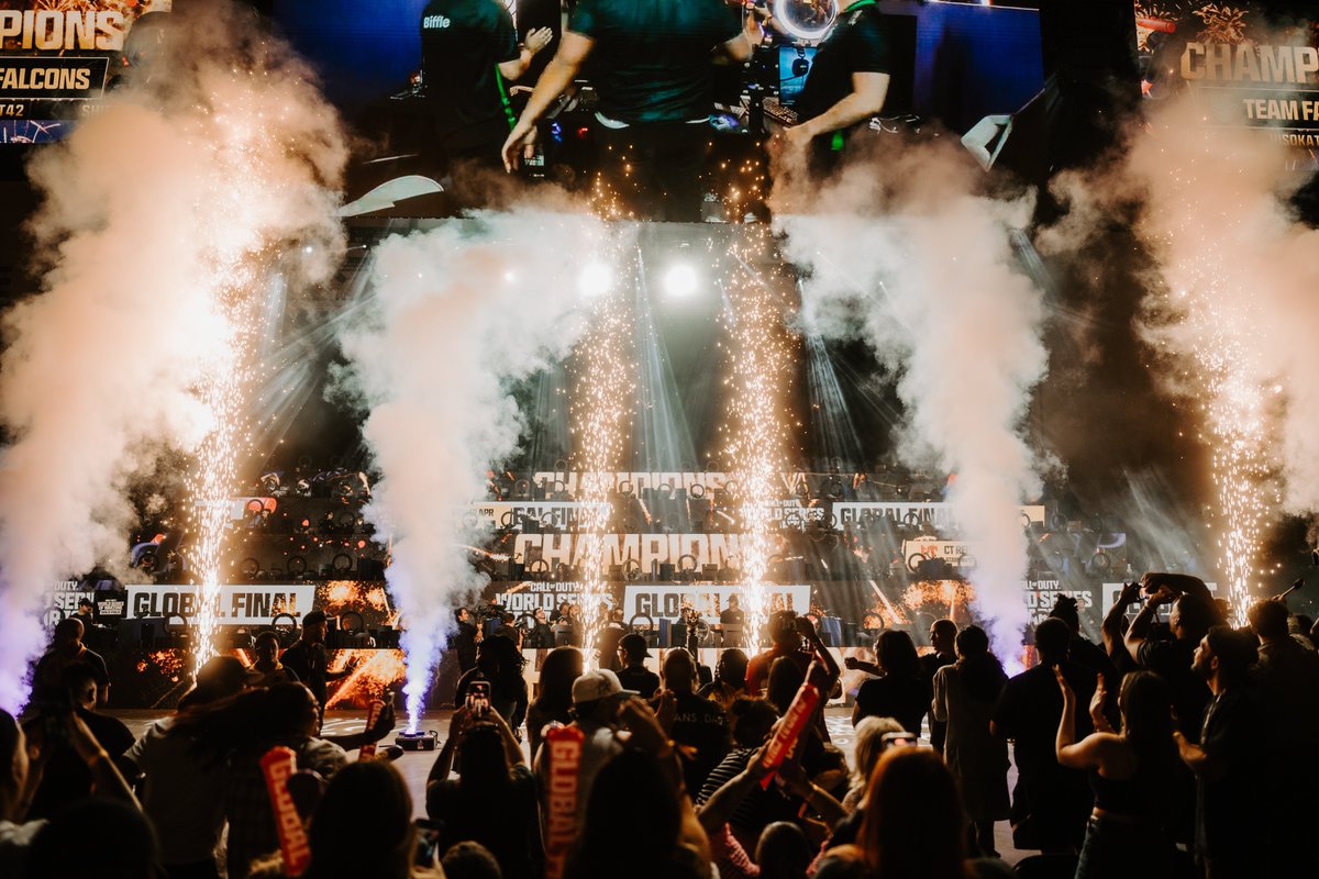 kikojax's tweet image. Championship Moment 🤘🎉

#WSOWGlobalFinal