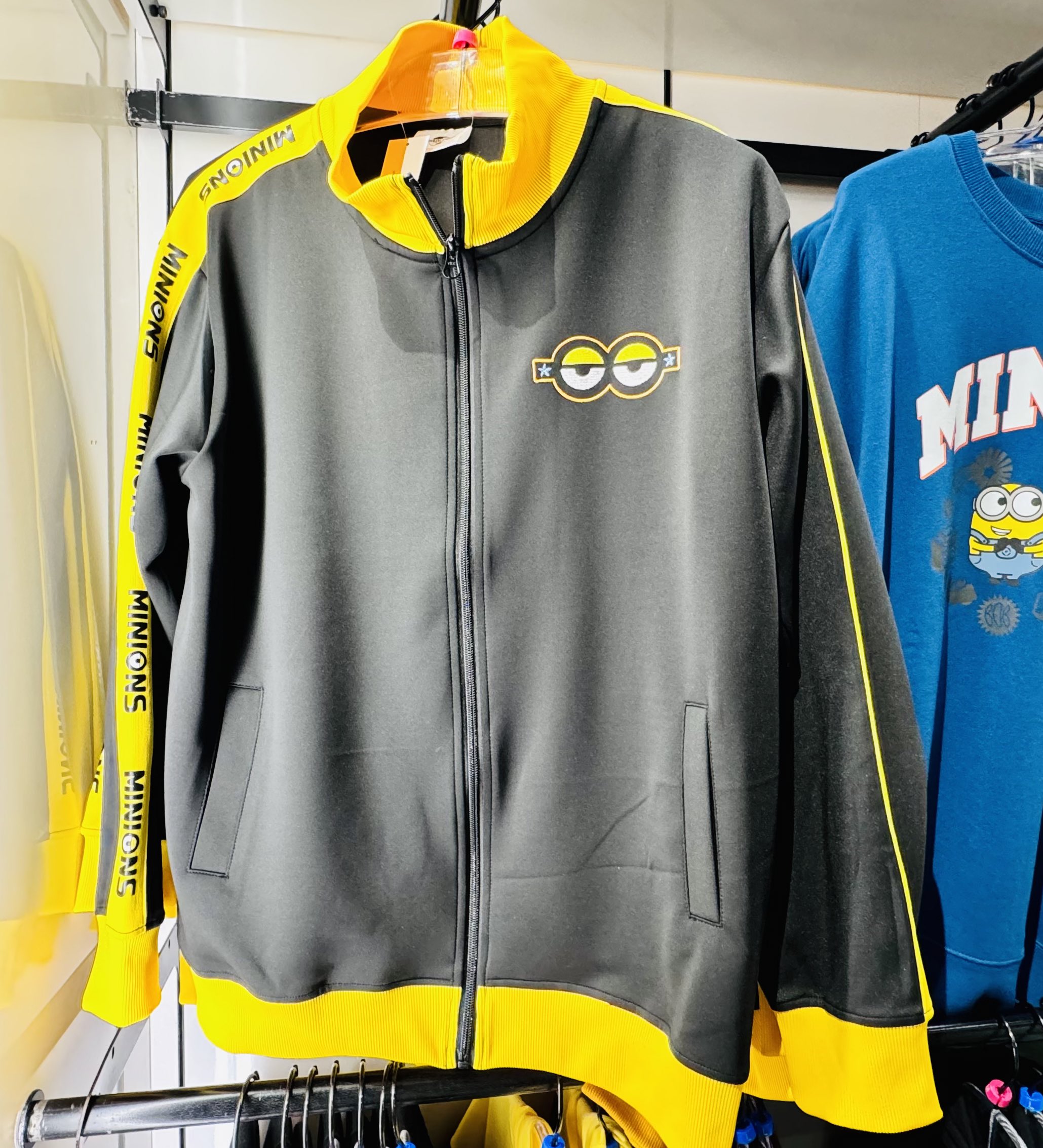 秋冬グッズ！ セサミストリート オスカーのジャージ☆ 価格