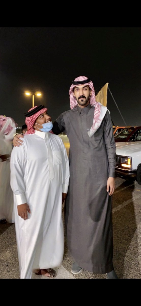 hail_222's tweet photo. @Turki_alalshikh مرحبا ومسهلا الاستاذ / تركي ال شيخ انا طولي 210 وهذا سنابي hail_222 من الاحساء الحبيبة ❤️ https://t.co/EyMfcHvbVI