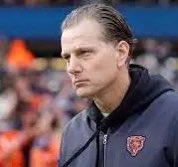 becrootin's tweet photo. Don’t let the liberal media convince you this man is “cool”. We don’t forget a losers face @ChicagoBears #eberflus https://t.co/RTtO3oGXkl