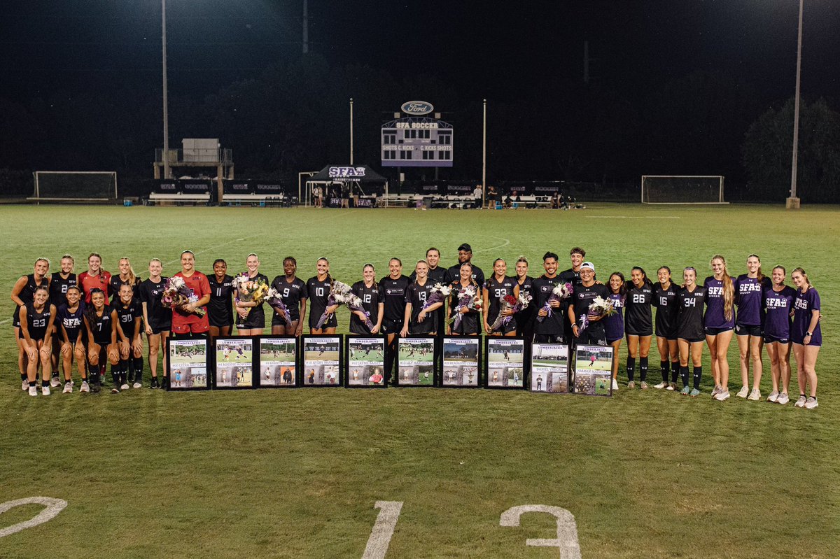 Thank you seniors for all you’ve done for SFA Soccer 🪓

#AxeEm