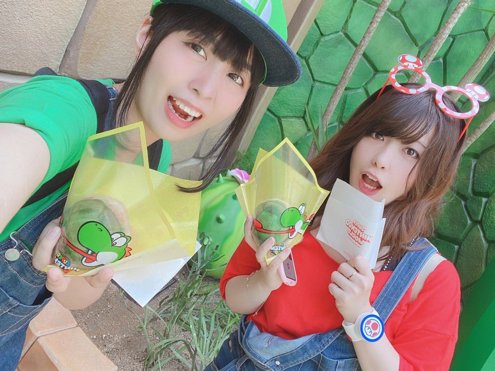 wakky_jump's tweet photo. #あやかあやか 活動4周年おめでとうございます🎊

今日は #あやかあやか のお誕生日です🎂

安西彩矢ちゃんと峠元彩樺さんのユニバ大好き仲良しユニット💕

仲良し二人の楽しいステージが大好きです🥰

(USJナンバーワンショットお借りします🙏)

#あやかあやか活動4周年
#安西彩矢
#峠元彩樺 https://t.co/xJlnrtrkbM