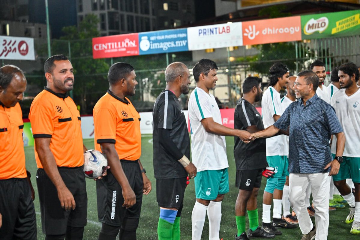 presidencymv's tweet photo. Sunday evening, Vice President Uz @HucenSembe played in the Futsal match between POSC and FFC at @ClubMaldives' #classic2024 R16. The Vice President played for the POSC team, which won the match. https://t.co/qw9hPxMvtR