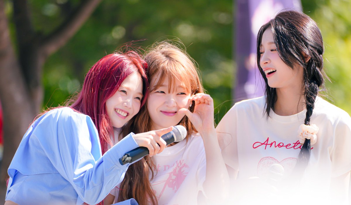reelephant_omg's tweet photo. #노부부즈 와 #막내 

함께일 때 너무 즐겁고 행복해보여 🥹💖 https://t.co/nfW0zTFIjt