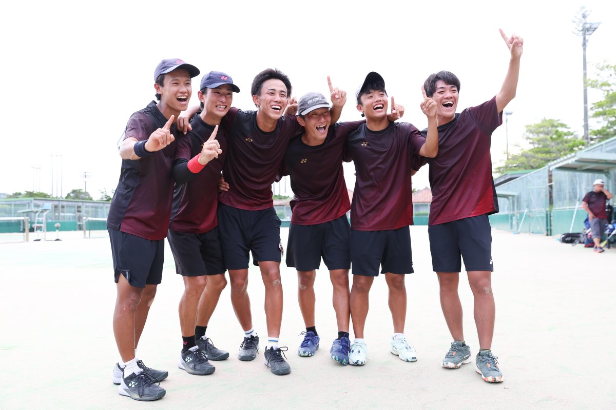 univas1's tweet photo. 大学スポーツ観戦アプリ #UNIVASPlus では【試合映像の見逃し配信】を行います！

📲観戦アプリダウンロード
https://t.co/nuJRPV1q7q

#ソフトテニス https://t.co/g88asaGrO1