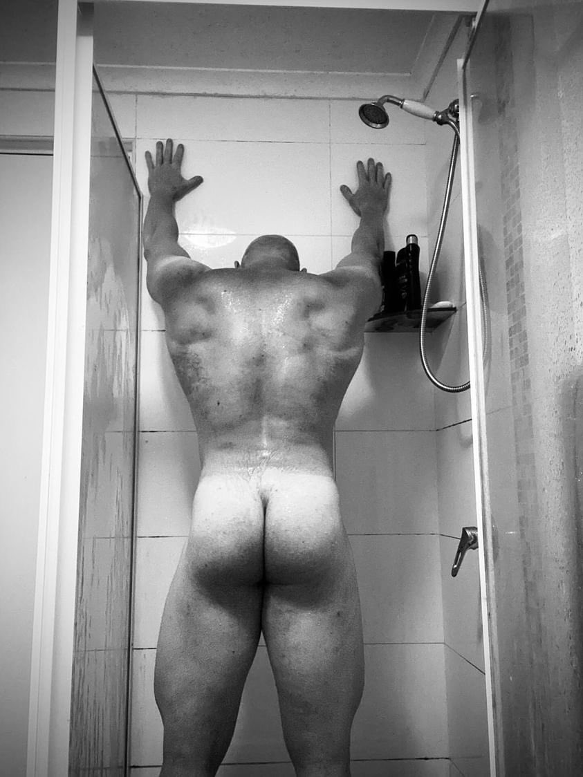 Say "hey" if I can send my shower video to your Twitter dms