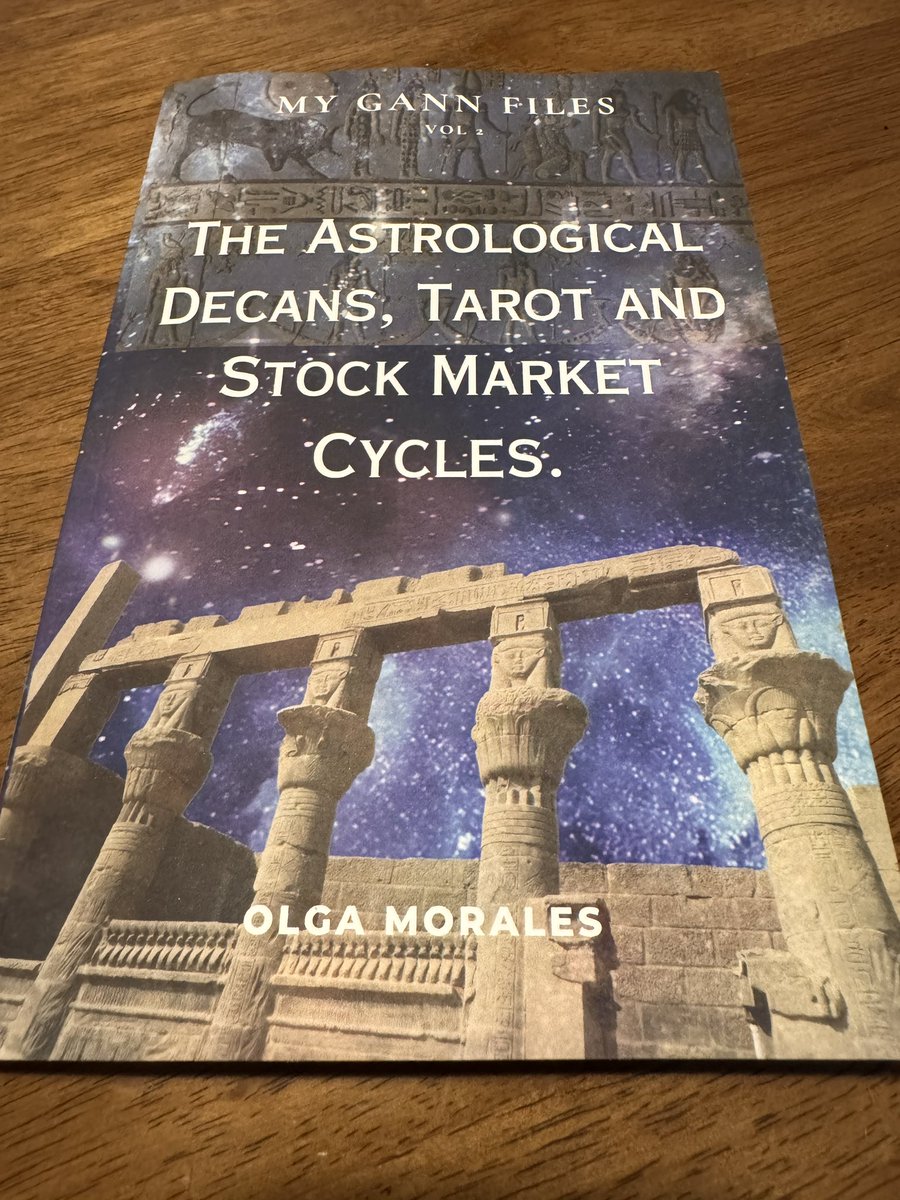 ryu35zj's tweet photo. Got this amazing book in Japan. But never got ur email reply. 😂@AstroGann33 https://t.co/Zyy3PZt3NV